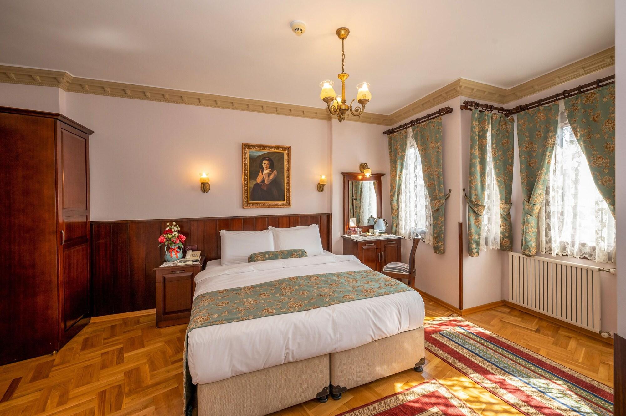 Osmanhan Hotel Istanbul Exterior photo