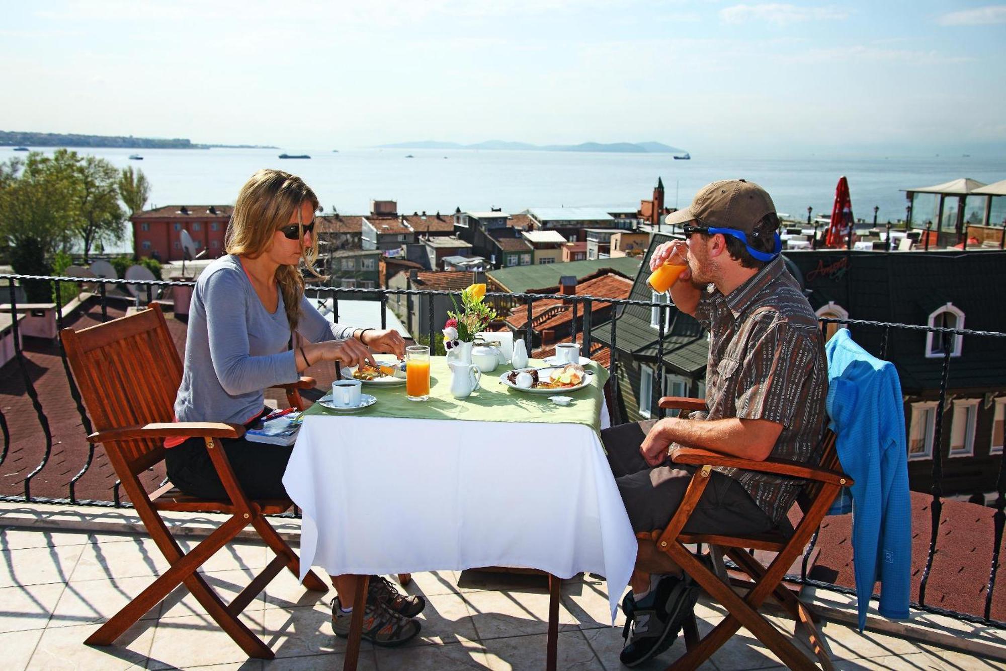 Osmanhan Hotel Istanbul Exterior photo