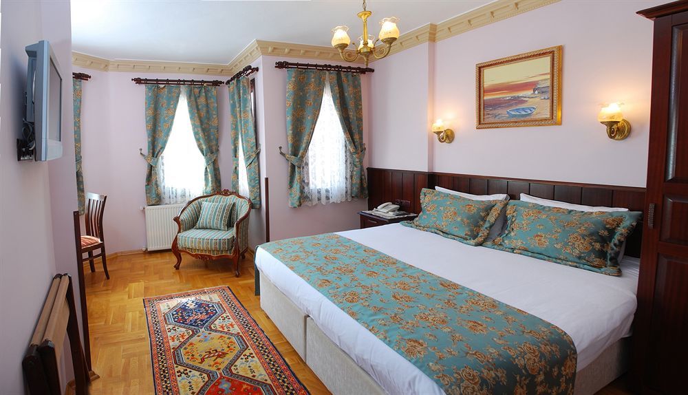 Osmanhan Hotel Istanbul Exterior photo